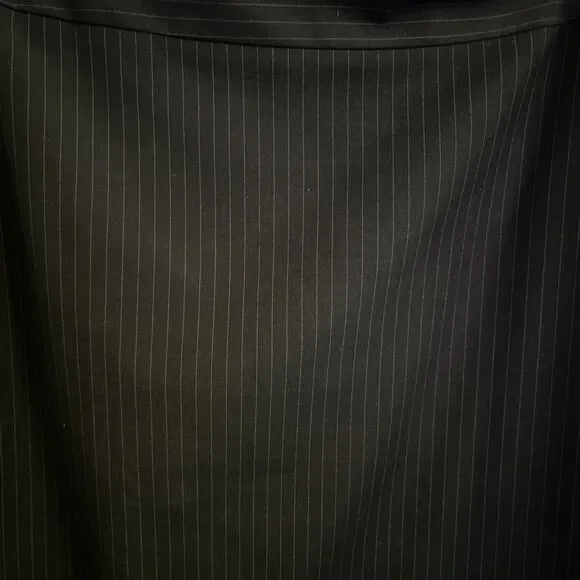 Ann Taylor Size 8 Navy Pinstripe Pencil Skirt Knee Length Work Office - Picture 3 of 8